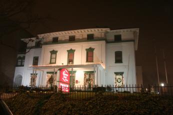 Christmas at the culinary School, 4207 Walnut St., Philadelphia, PA, Dec 14, 22006.  Copyright 2010, Amillia Publishing Company